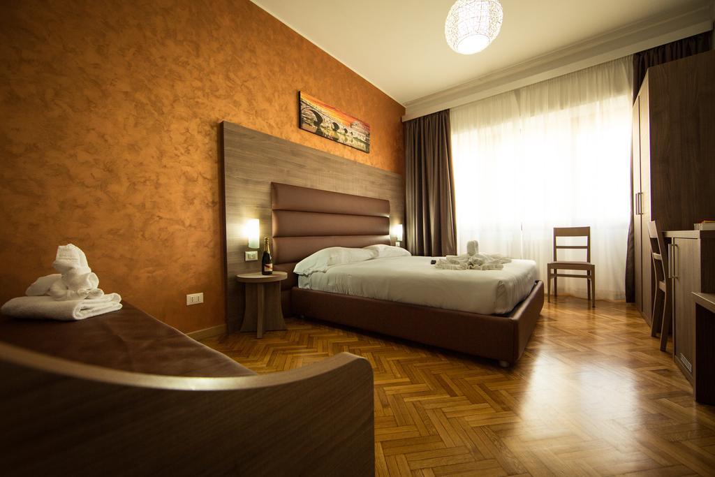 Love Of Rom Zimmer foto